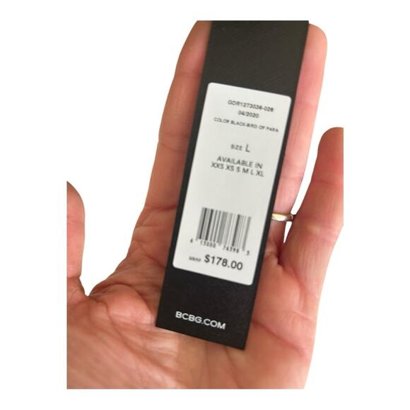 BCBGMaxAzria Green Floral Wrap Top - Picture 5 of 6